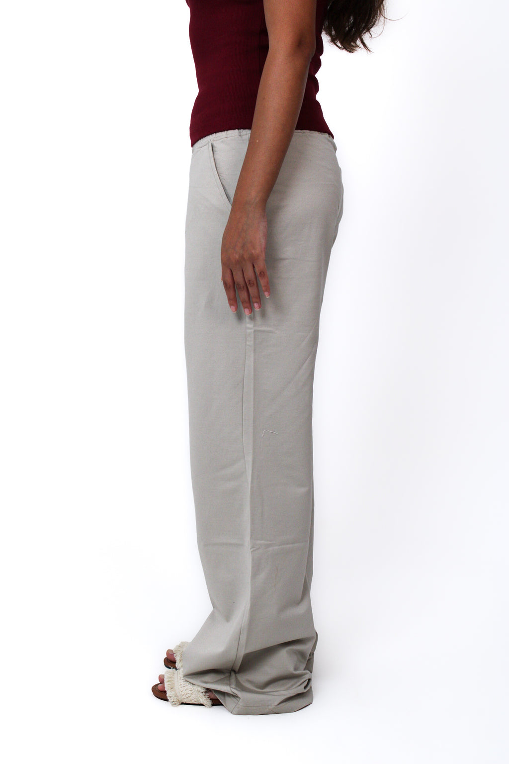 Lightweight Wide-Leg Pants in Griege, side view